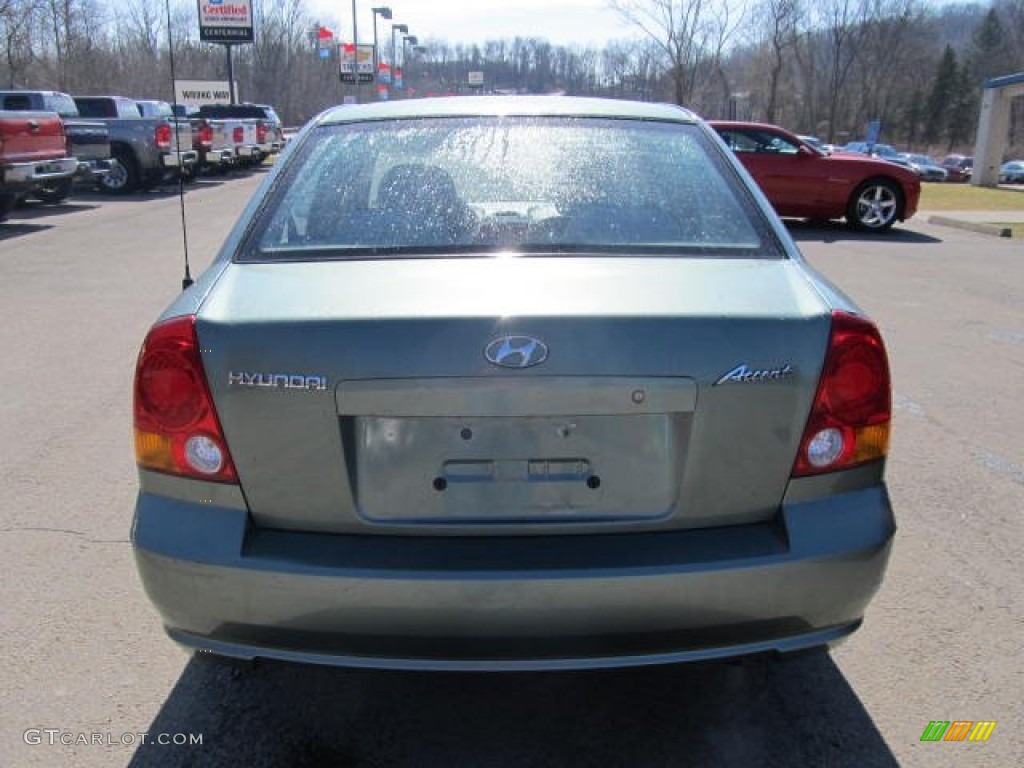 2004 Accent GL Sedan - Quartz Green / Gray photo #3