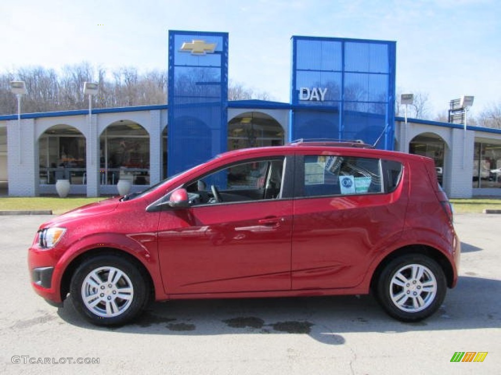 2012 Sonic LS Hatch - Crystal Red Tintcoat / Jet Black/Dark Titanium photo #2