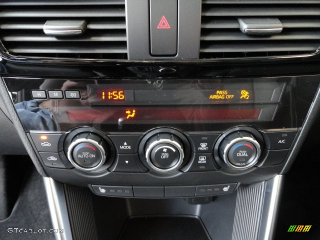 2013 Mazda CX-5 Grand Touring AWD Controls Photo #61606752