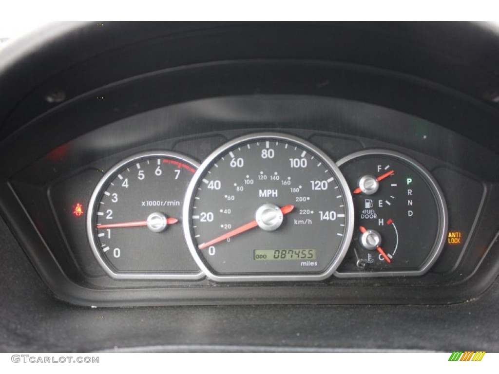 2004 Endeavor XLS AWD - Ultra Red Pearl / Charcoal Gray photo #7