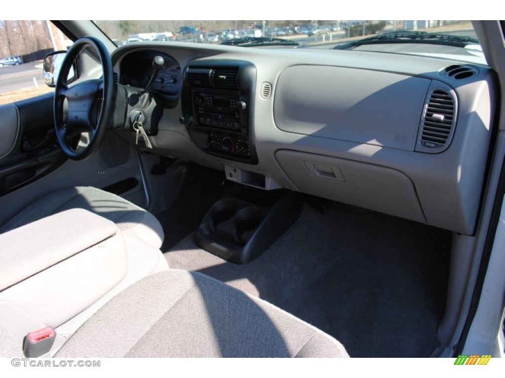 2000 Ranger XL SuperCab - Oxford White / Medium Graphite photo #9