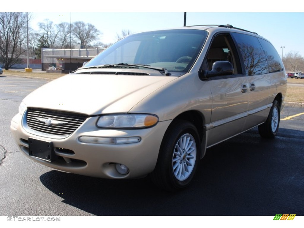 2000 Town & Country LX - Champagne Pearl / Camel photo #1