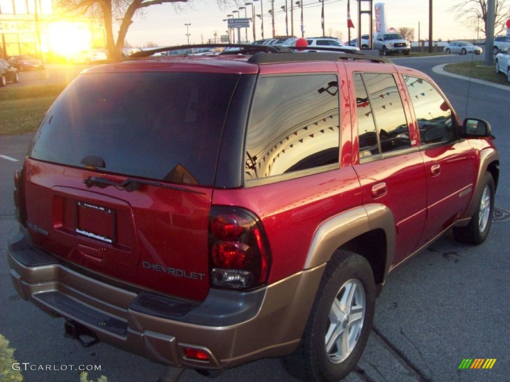 2002 TrailBlazer LTZ 4x4 - Victory Red / Medium Oak photo #5