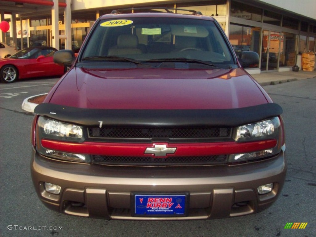 2002 TrailBlazer LTZ 4x4 - Victory Red / Medium Oak photo #8