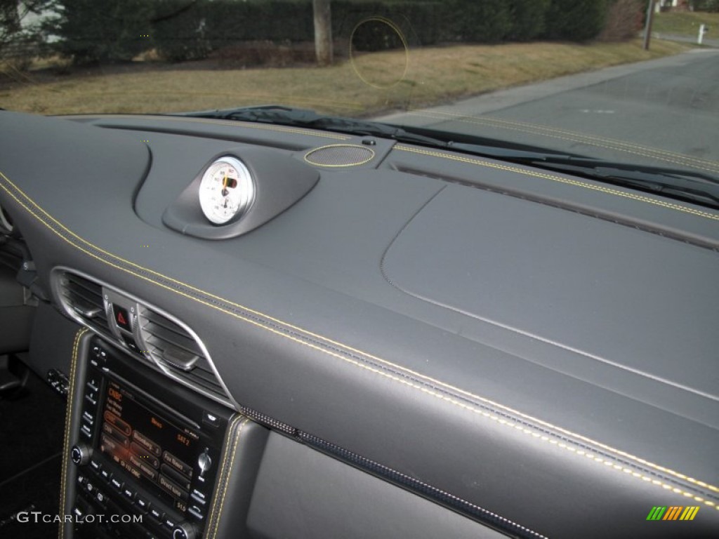 2012 911 Turbo S Cabriolet - Black / Black photo #19