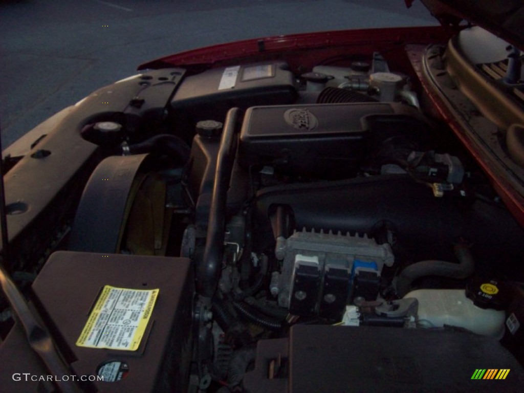 2002 TrailBlazer LTZ 4x4 - Victory Red / Medium Oak photo #35