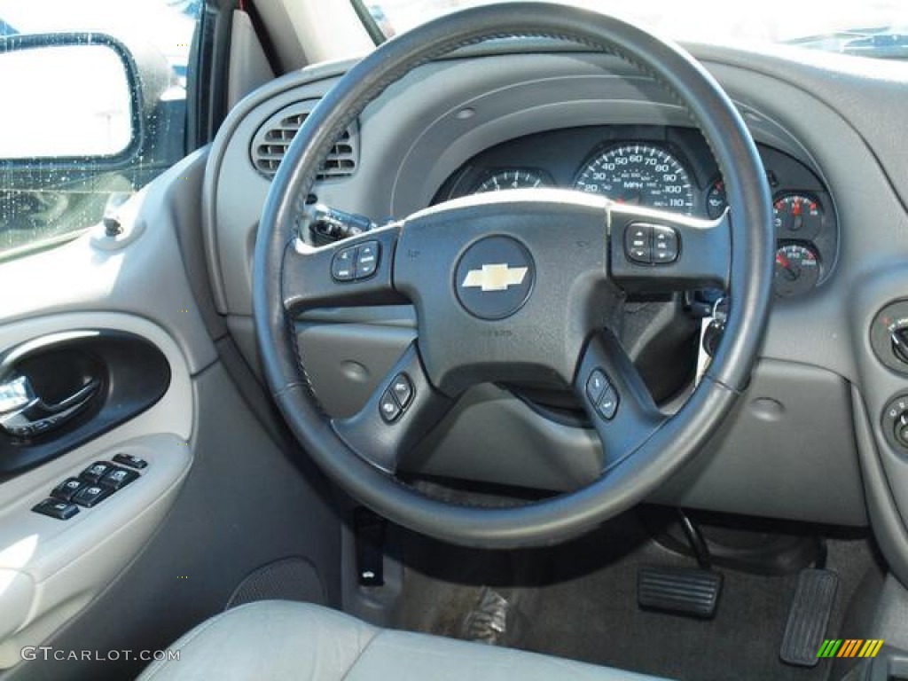 2005 Chevrolet TrailBlazer LT 4x4 Light Gray Steering Wheel Photo #61614477