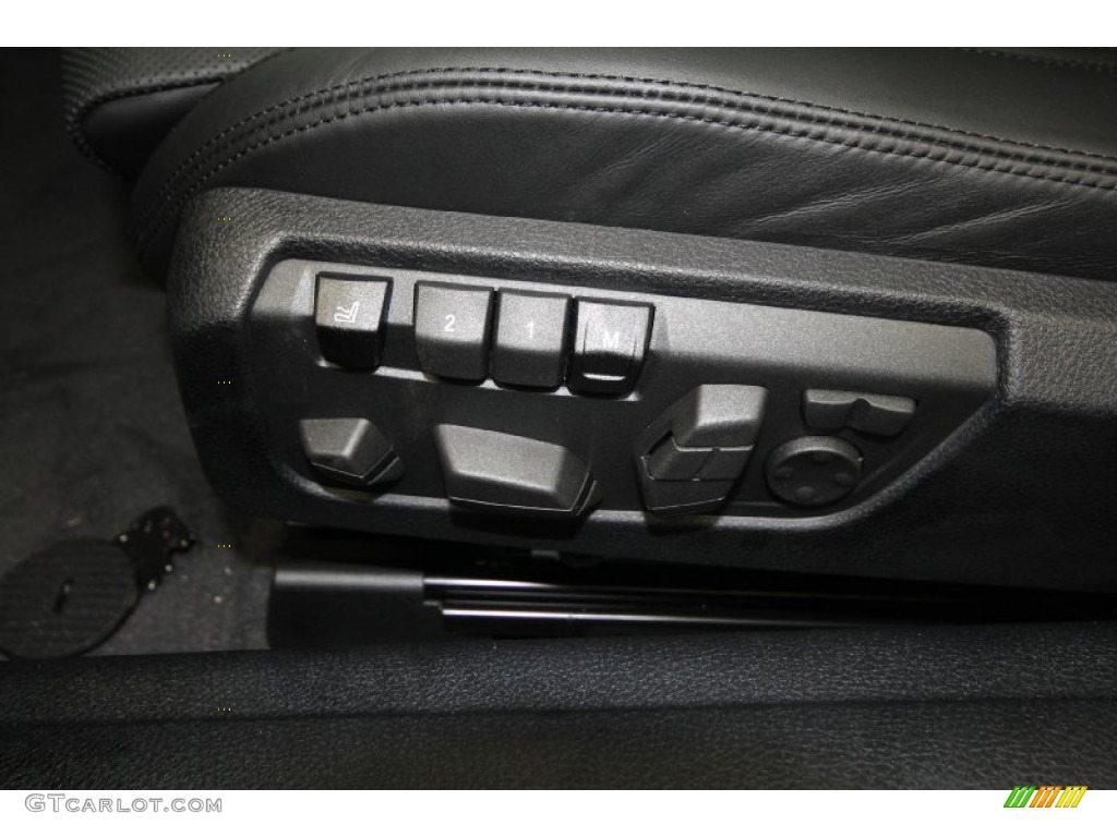 2012 BMW 6 Series 650i Coupe Controls Photo #61615524