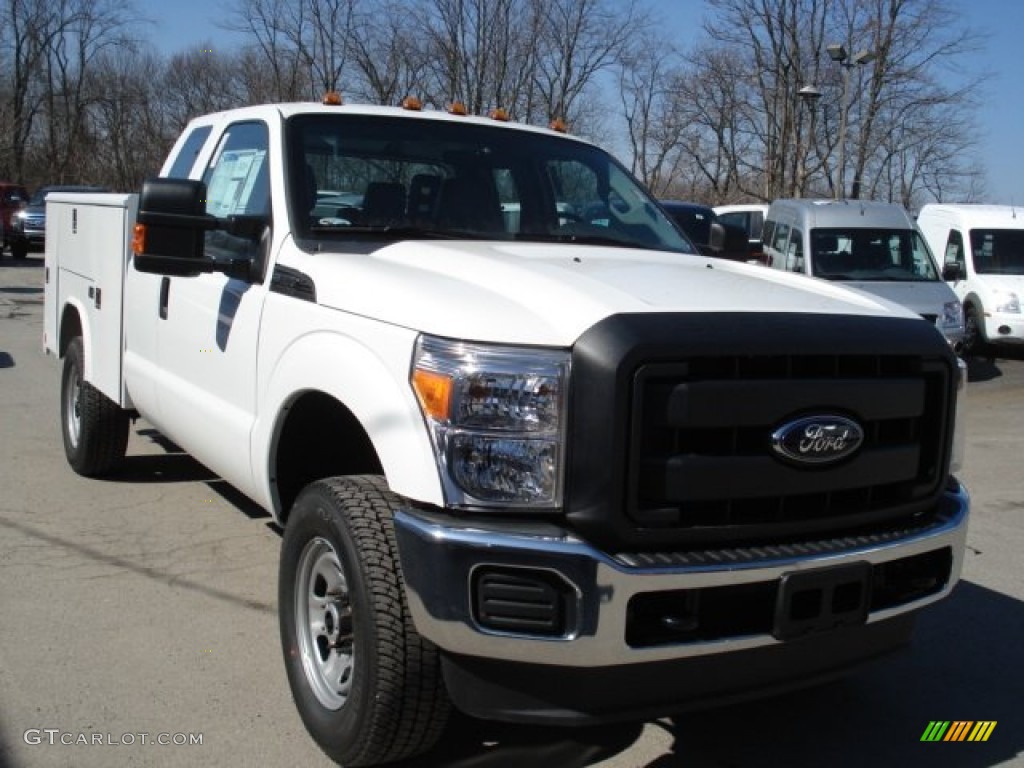 Oxford White 2012 Ford F350 Super Duty XL SuperCab 4x4 Commercial Exterior Photo #61617462