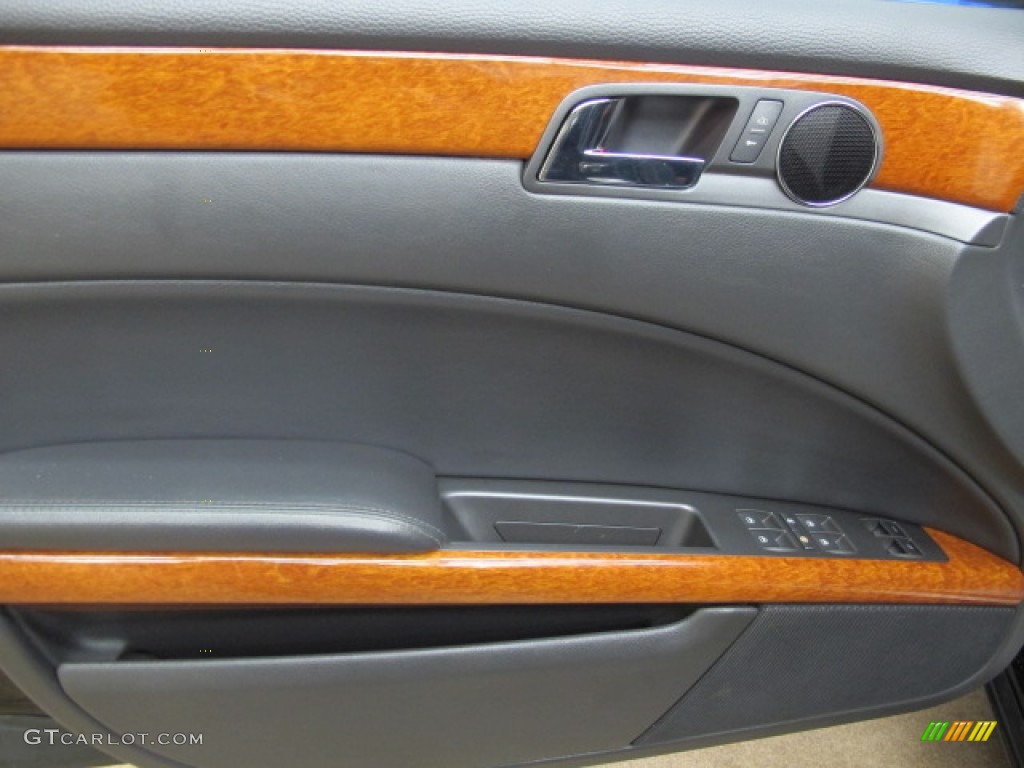 2006 Volkswagen Phaeton V8 4Motion Sedan Door Panel Photos