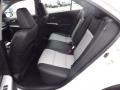 Super White - Camry SE Photo No. 14