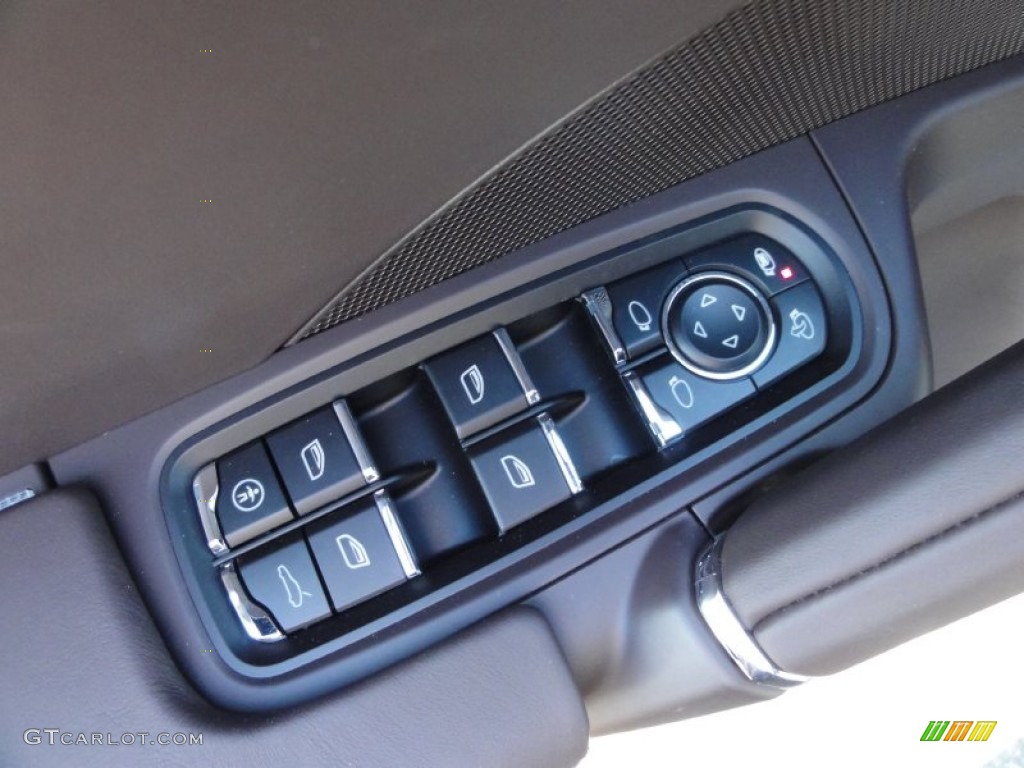 2012 Porsche Cayenne S Controls Photo #61626017