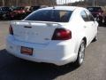 Bright White - Avenger Mainstreet Photo No. 4