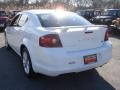 Bright White - Avenger Mainstreet Photo No. 6