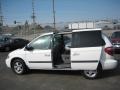 Stone White - Caravan SXT Photo No. 15