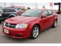 Front 3/4 View of 2011 Avenger Mainstreet