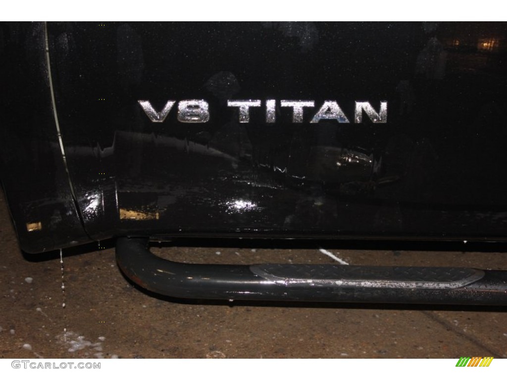 2006 Titan XE King Cab - Galaxy Black / Graphite/Titanium photo #11