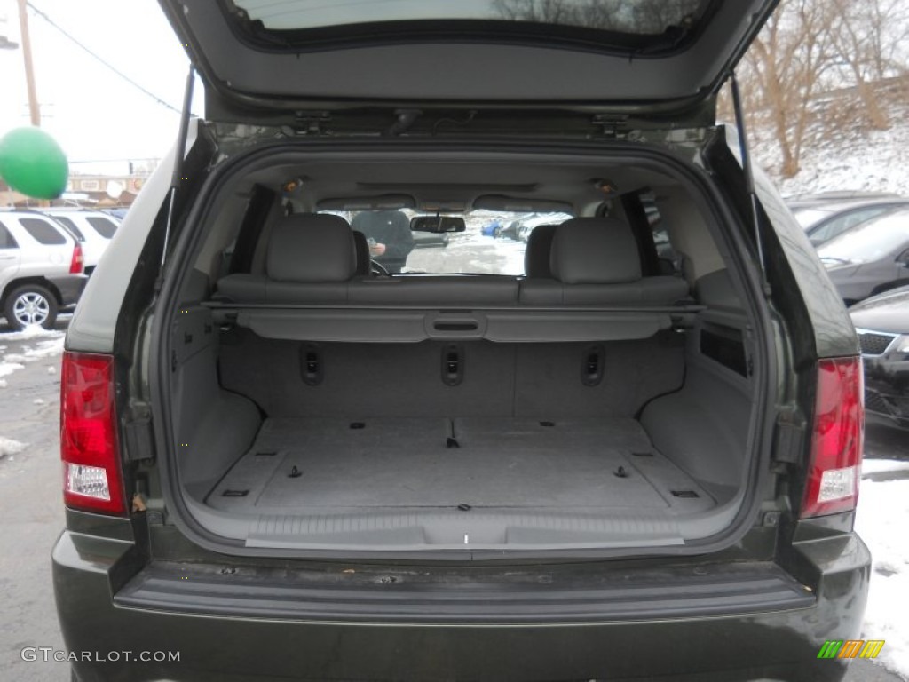 2007 Jeep Grand Cherokee Laredo 4x4 Trunk Photo #61628649