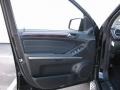 Black - GL 450 4Matic Photo No. 10
