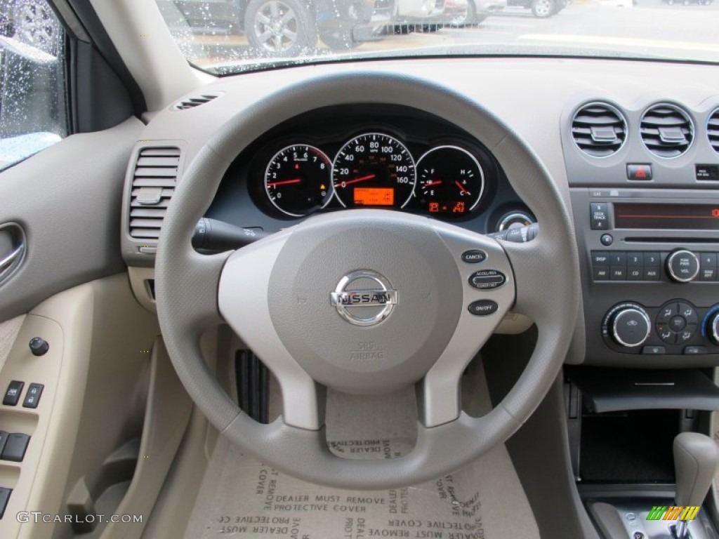 2012 Nissan Altima 2.5 S Blonde Steering Wheel Photo #61633424