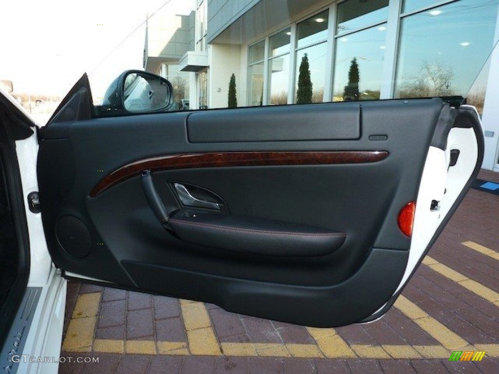2012 Maserati GranTurismo S Automatic Nero Door Panel Photo #61636321