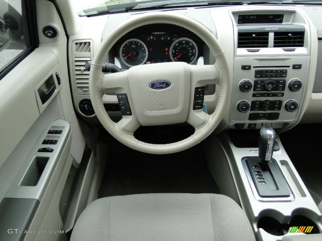 2011 Ford Escape Hybrid Dashboard Photos