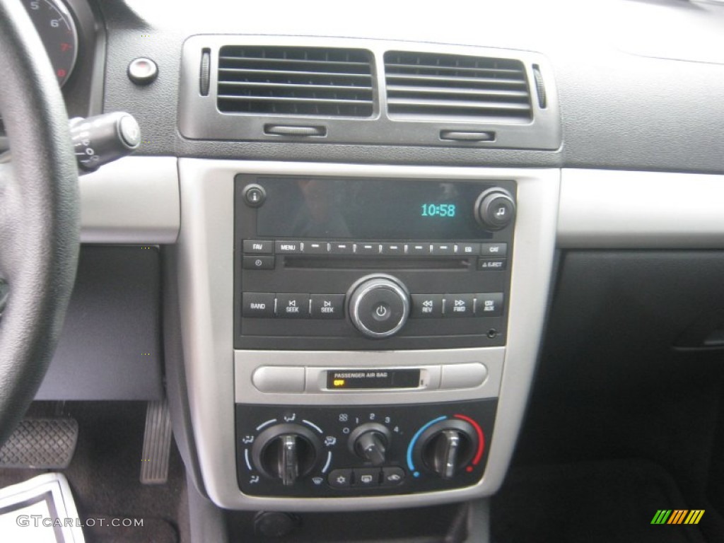 2007 Chevrolet Cobalt LT Coupe Controls Photo #61640819