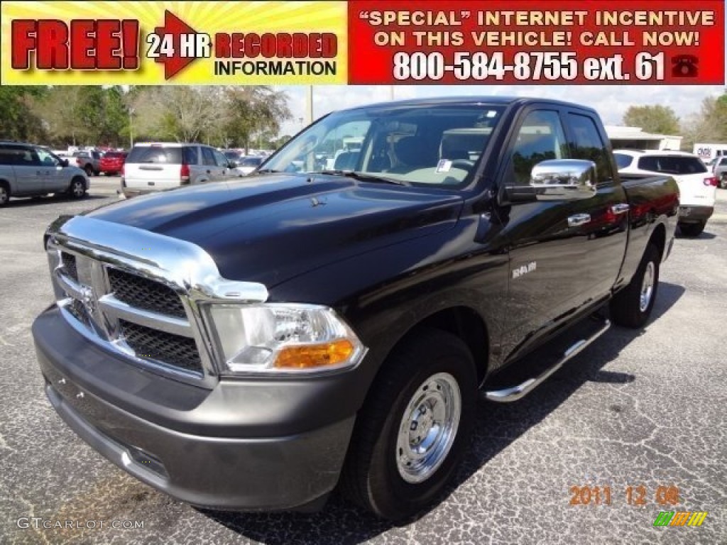 2010 Ram 1500 ST Quad Cab - Brilliant Black Crystal Pearl / Dark Slate/Medium Graystone photo #1