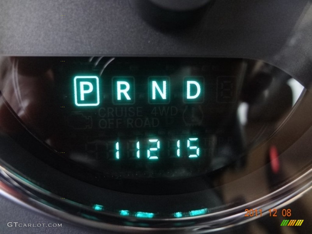 2011 Wrangler Unlimited Sahara 4x4 - Bright White / Black/Dark Saddle photo #22