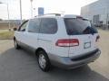 2001 Super White Toyota Sienna XLE  photo #14