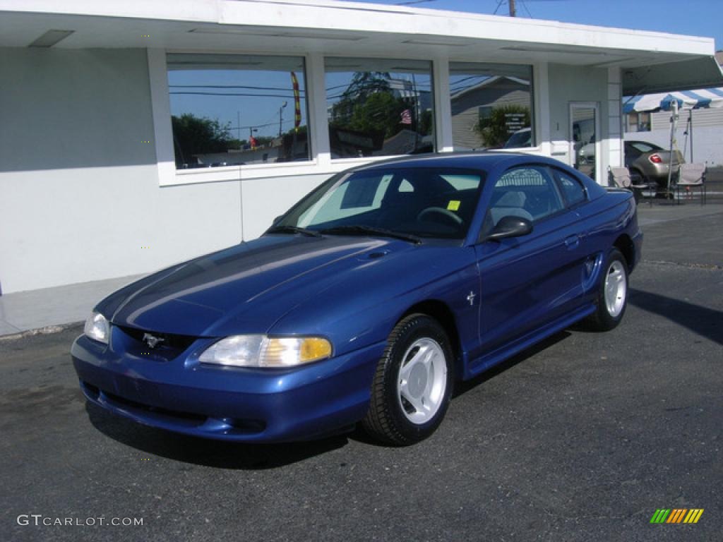 1995 Mustang V6 Coupe - Bright Blue / Gray photo #9