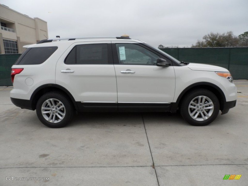 2012 Explorer XLT - White Suede / Medium Light Stone photo #2