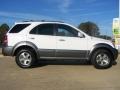 Clear White - Sorento EX Photo No. 11