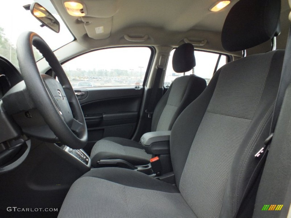 2010 Caliber SXT - Bright Silver Metallic / Dark Slate Gray photo #3