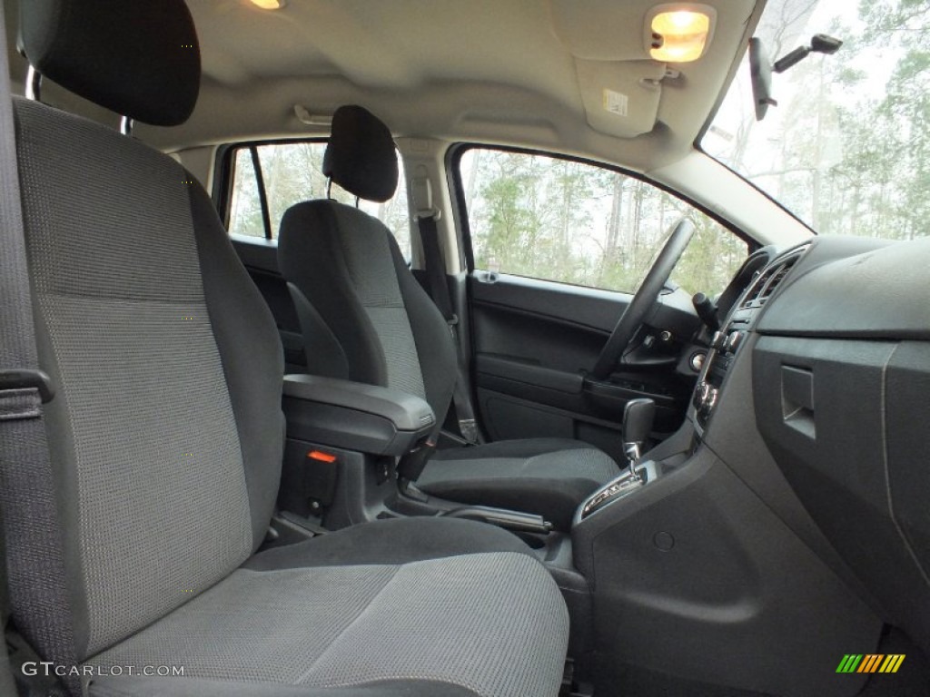 2010 Caliber SXT - Bright Silver Metallic / Dark Slate Gray photo #32