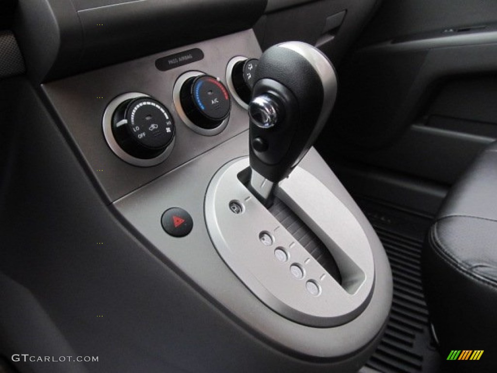 2009 Nissan Sentra 2.0 SL Transmission Photos