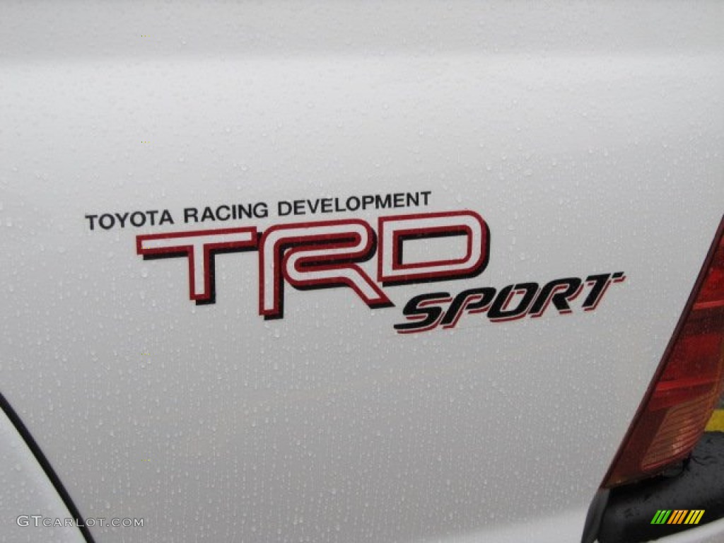 2008 Tacoma V6 TRD Sport Double Cab 4x4 - Super White / Graphite Gray photo #4