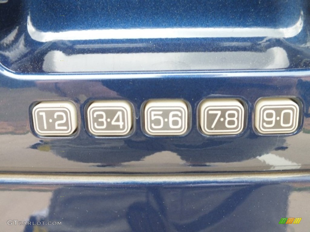 2010 F150 King Ranch SuperCrew - Dark Blue Pearl Metallic / Chapparal Leather photo #51