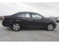 Black Uni - Jetta SE Sedan Photo No. 6