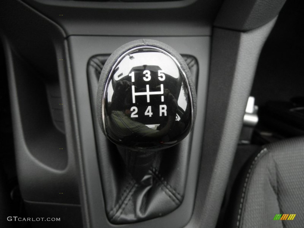 2012 Ford Focus S Sedan 5 Speed Manual Transmission Photo #61658017