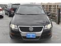 Deep Black - Passat 2.0T Sedan Photo No. 2