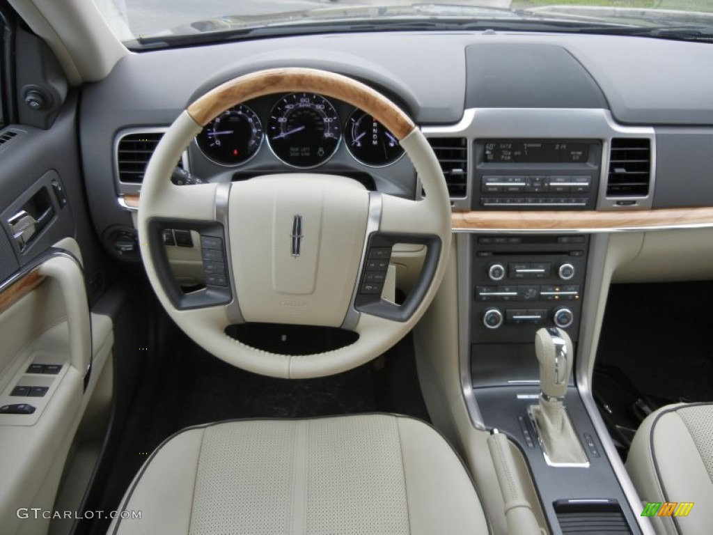 2012 Lincoln MKZ FWD Light Camel Dashboard Photo #61658326