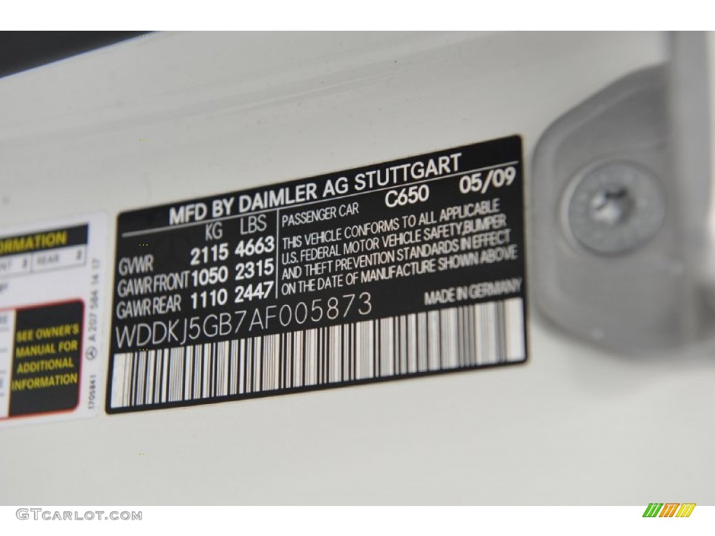 2010 E Color Code 650 for Arctic White Photo #61658536