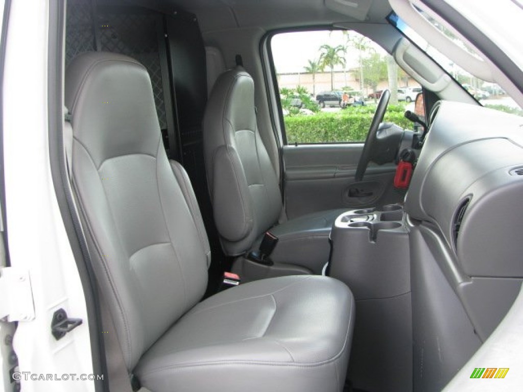 Medium Flint Interior 2003 Ford E Series Van E150 Commercial Photo #61659610