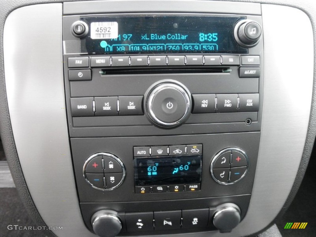 2012 GMC Sierra 1500 SLE Extended Cab 4x4 Controls Photo #61663401