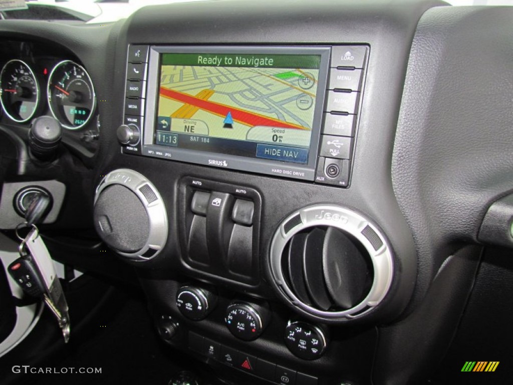 2011 Jeep Wrangler Rubicon 4x4 Navigation Photos