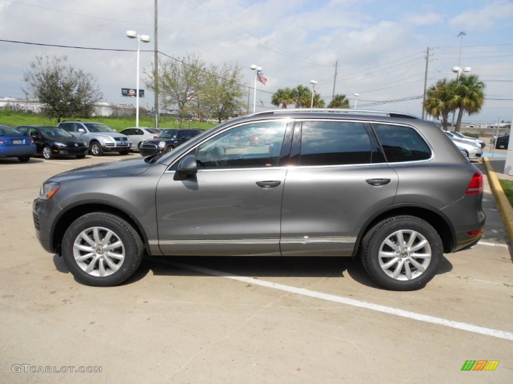 Canyon Gray Metallic 2012 Volkswagen Touareg VR6 FSI Sport 4XMotion Exterior Photo #61665158