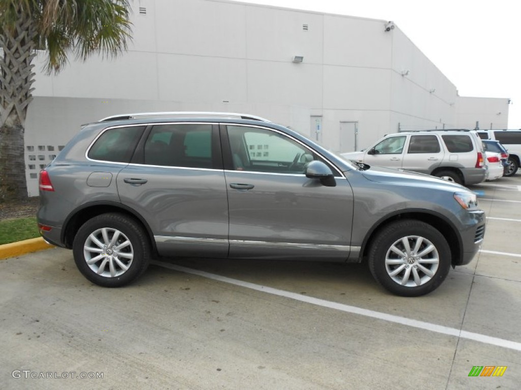 Canyon Gray Metallic 2012 Volkswagen Touareg VR6 FSI Sport 4XMotion Exterior Photo #61665421