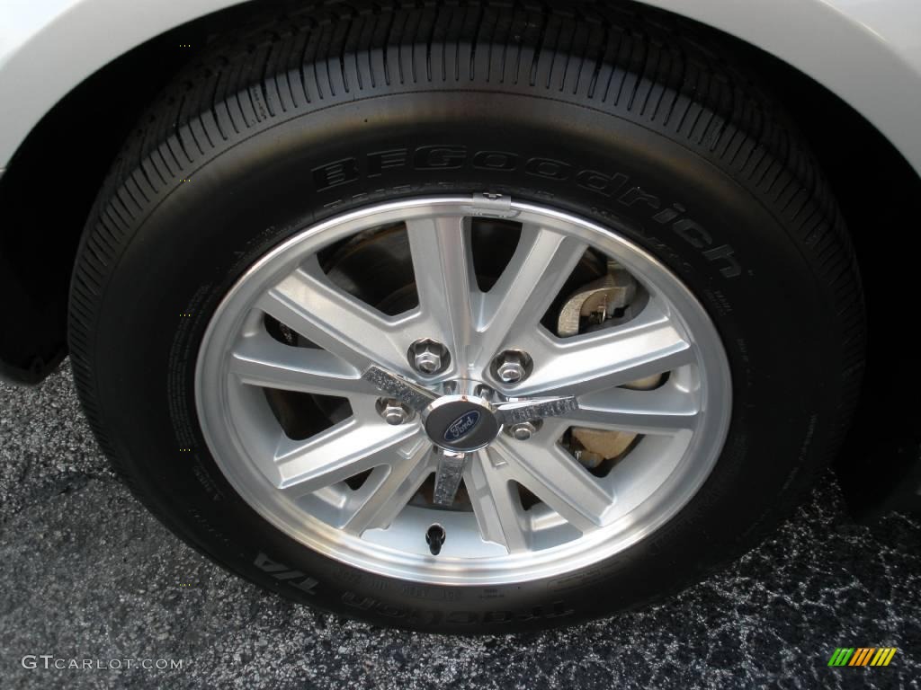 2006 Mustang V6 Premium Coupe - Satin Silver Metallic / Light Graphite photo #9