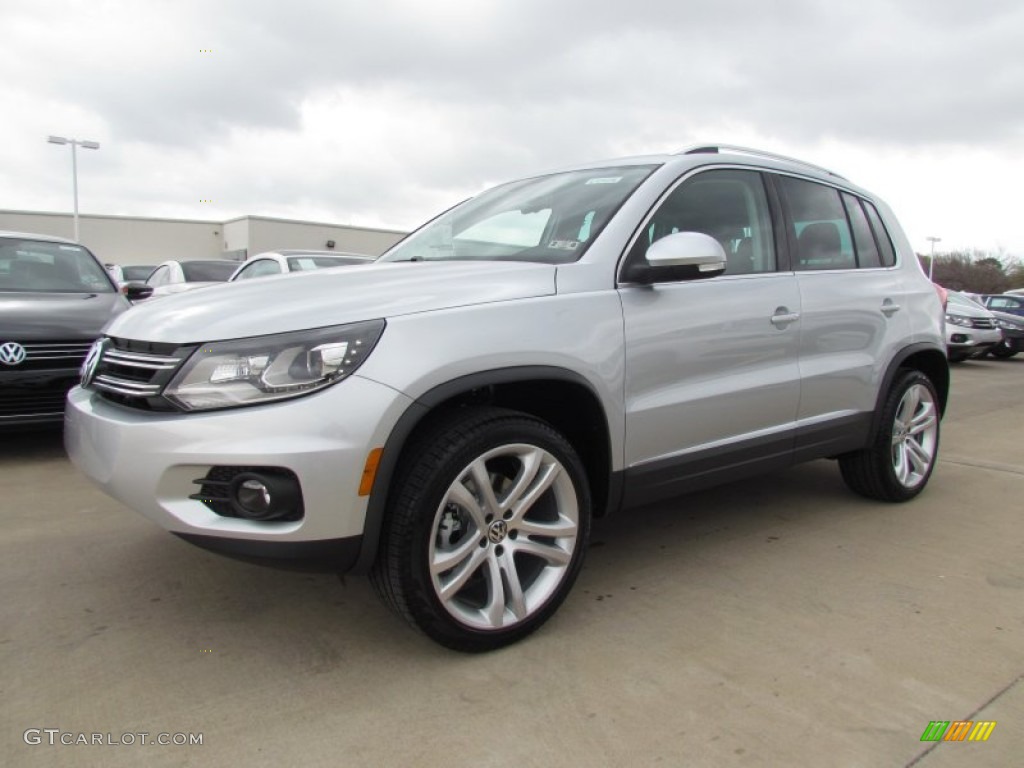 Reflex Silver Metallic 2012 Volkswagen Tiguan SEL Exterior Photo #61667206